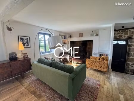 maison de ville 4 pièces 162 m²