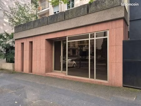 local commercial 150 m² – chaville