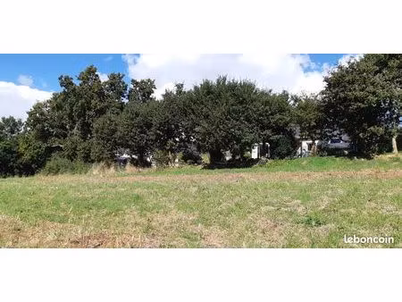 terrain constructible centre de daoulas