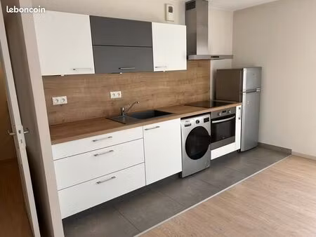 vends appartement t2