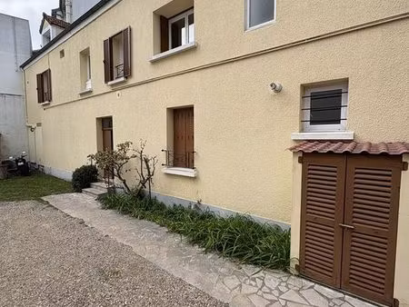 immeuble 8 pièces 392 m²
