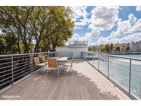 bureaux 200 m²