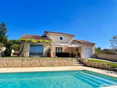 propriété 6 pièces 175 m²