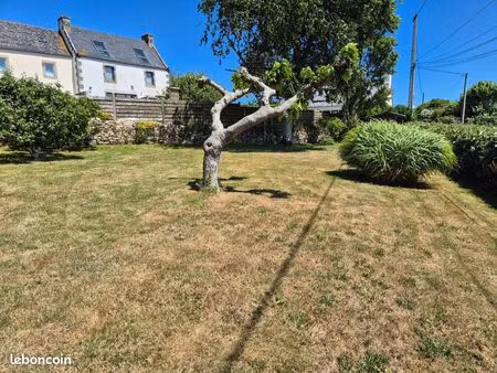 terrain 245 m² roscoff