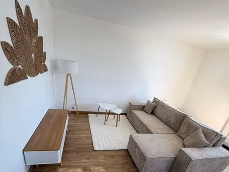 loue appartement- f2-70m2