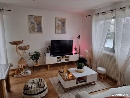 location f2 refait à louviers
