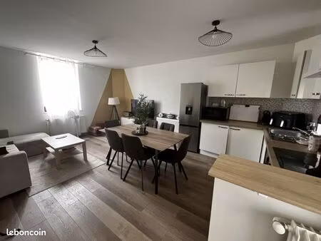 appartement 3 pièces 64 m²