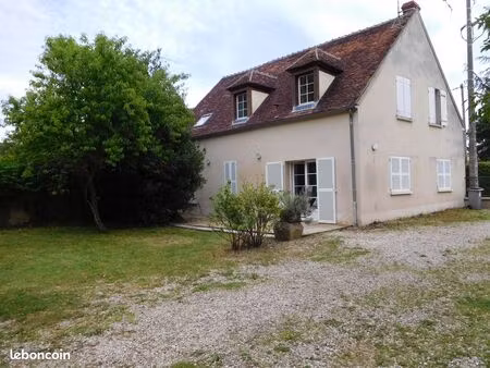 belle maison 123 m² avec jardin de 700 m² – la cour barrée (près d’escolives-sainte-camill