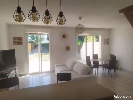 chambre à louer dans maison