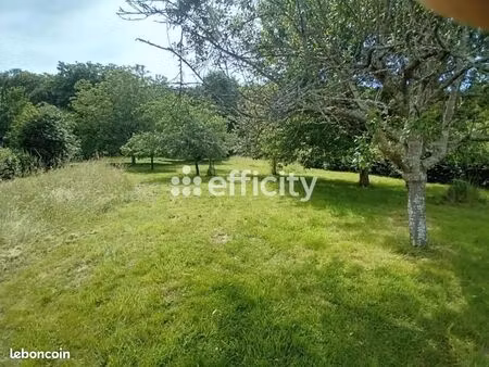 terrain 1 318 m² tourneville