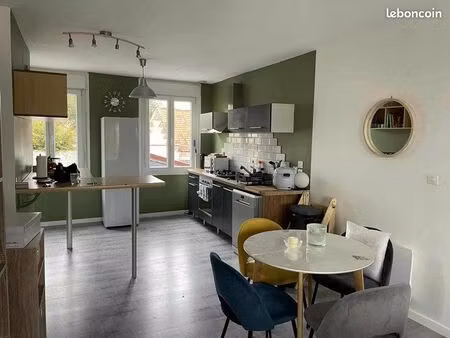 loue appartement 66 m2 ville basse