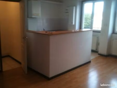 t3 duplex à louer