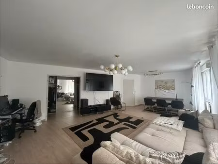vente entre particuliers sans prêt bancaire ; appartement 3 pièce de 102 m²