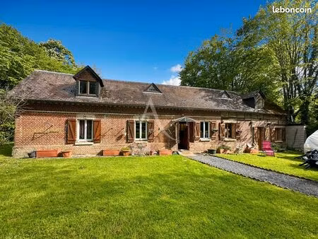 longère 6 pièces 138 m²