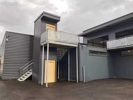 commerce 580 m²