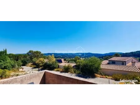 propriété 5 pièces 97 m²