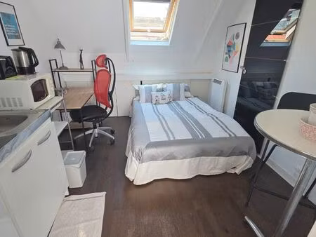 studio meublé métro l.aragon