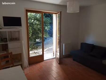 etudiant/e studio terrasse 30400 villeneuve