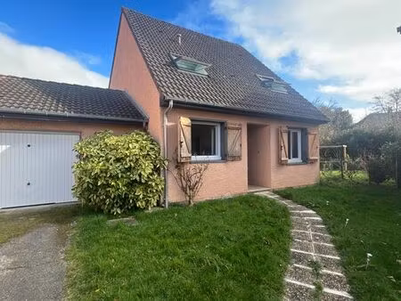 propriété 5 pièces 104 m²