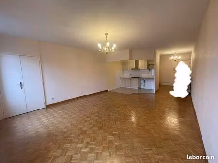 t3 duplex 84m2 romans centre zone pietonne