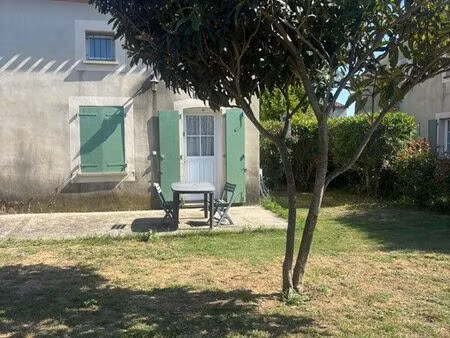 maison 2 pièces dans résidence de tourisme