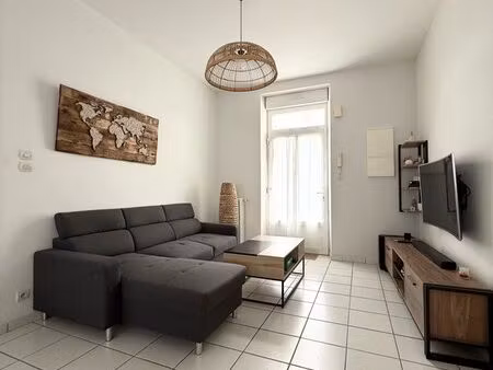 appartement t3 avec garage  cave  balcon et stationnements privatifs