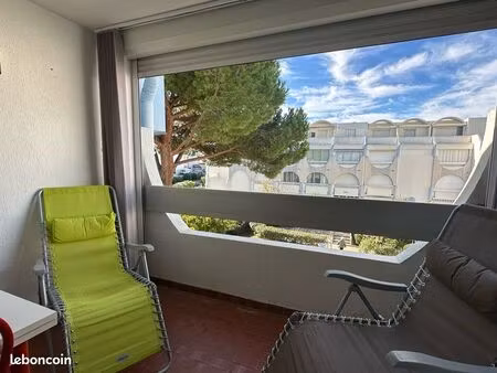 t2 lumineux 39 90 m' avec balcon - grau-du-roi - grand garage - résidence avec piscine