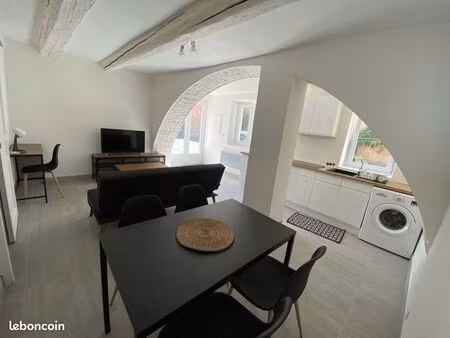 montelimar proche ifsi 2 pièces avec parking
