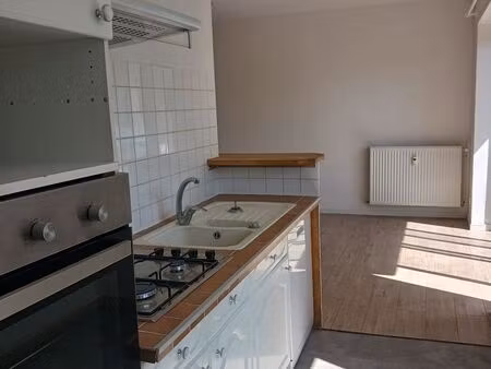 loue appartement de 80 m²