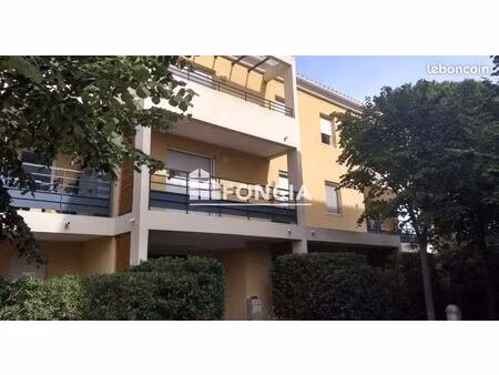 en exclusivité très beau p2 avec terrasse et parking