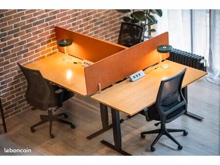 bureau privé exceptionnel dans un espace de travail coworking à ivry-sur-seine