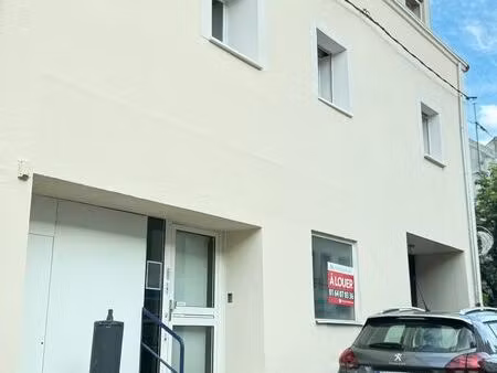 local professionnel 170m² – ancien local bancaire – chennevières-sur-marne