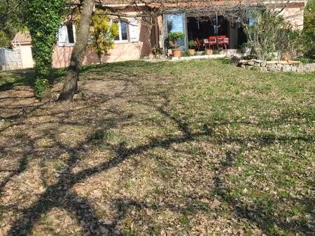 maison individuelle de 120 m2 sur terrain de 1 000m2