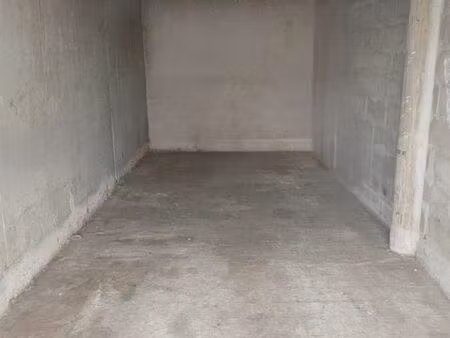 garage 18 m2 quartier roseraie proche auchan