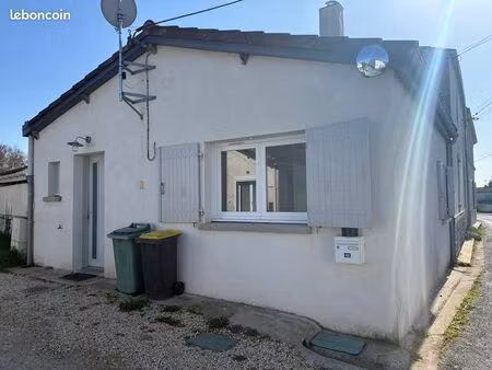 maison de ville 37m2 (récente et lumineuse) - arvert quartier avallon
