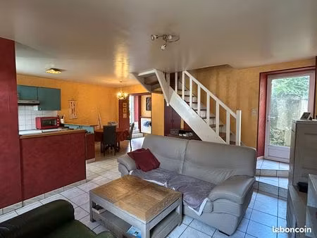 maison 6 pièces 103 m²