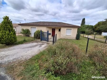 maison 5 pieces - 115m²- terrain 880m² 200 000 euros