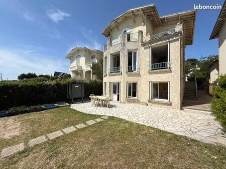 villa 8 pièces 173 m²