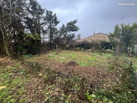 terrain viabilisé 540 m²
