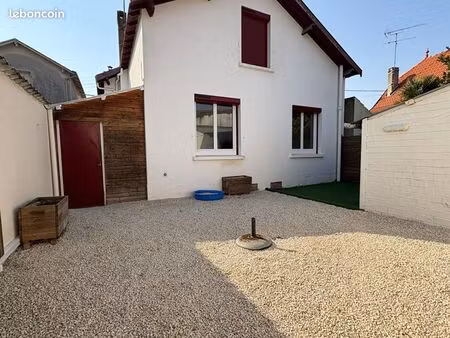 maison 5 pièces 100 m²