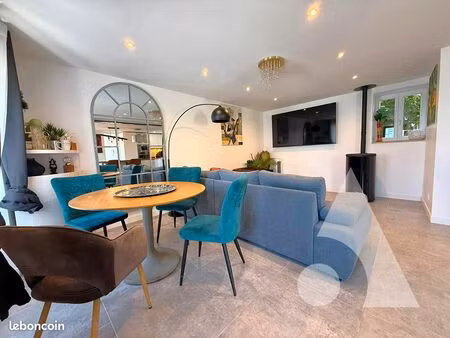 maison 5 pièces 94 m²