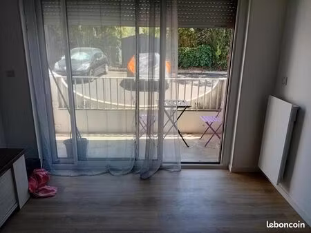 studio 1 pièce 29 m²