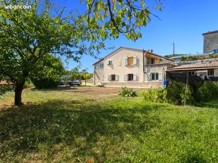 maison 3 pièces 90 m²