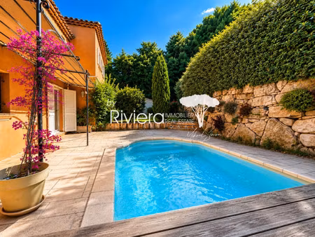 villa de luxe à vendre à cavalaire-sur-mer