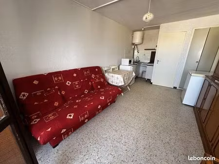 studio 1 pièce 26 m²