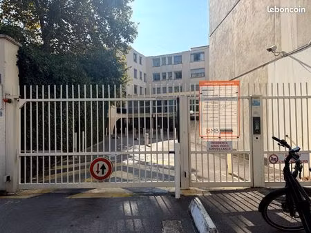 parking double