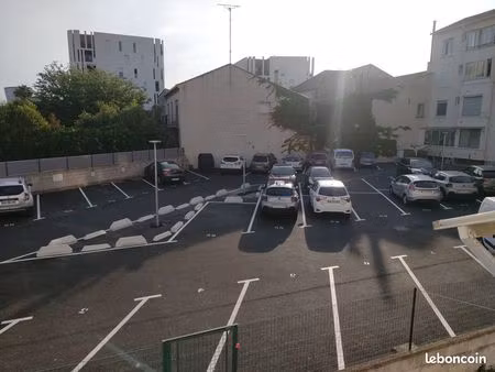 location parking rue paul bousquet sete