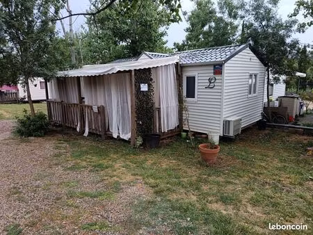 mobil home dans camping ouvert à l année