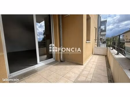 à vendre – t2 lumineux avec parking – la cartoucherie / purpan