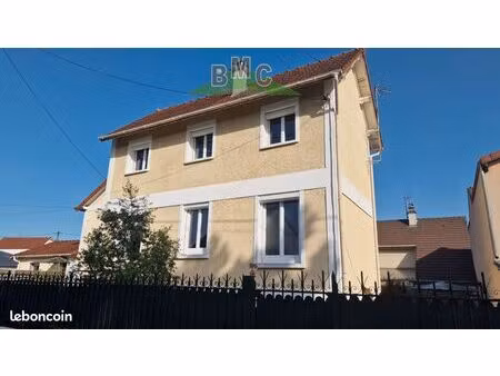 maison 5 pièces 95 m²